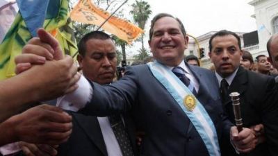 Alperovich, todo un privilegiado, inici� su tercer mandato consecutivo en Tucum�n 