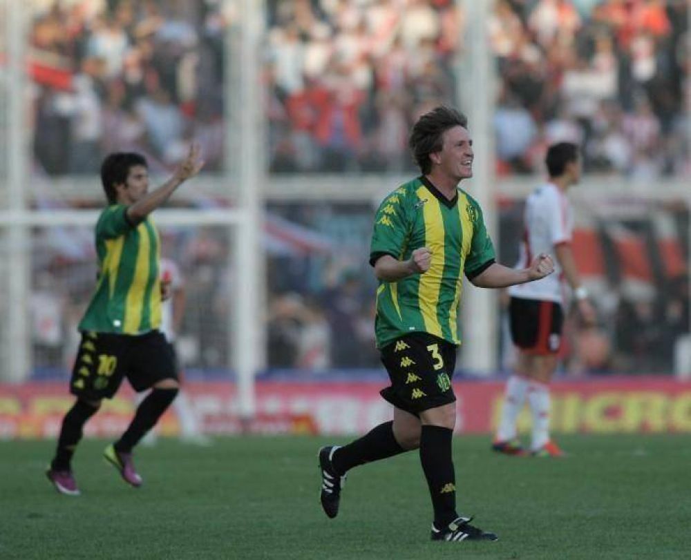 Aldosivi hizo historia y le quit� el invicto a River