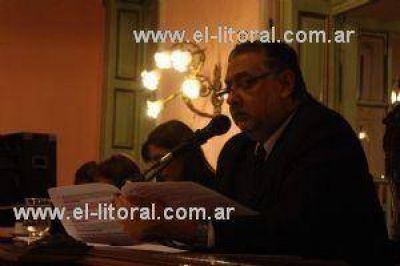 Cassani cuenta los votos para seguir al frente de Diputados