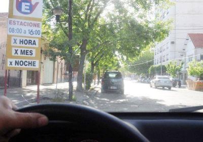 Estacionar en Neuqu�n, misi�n imposible