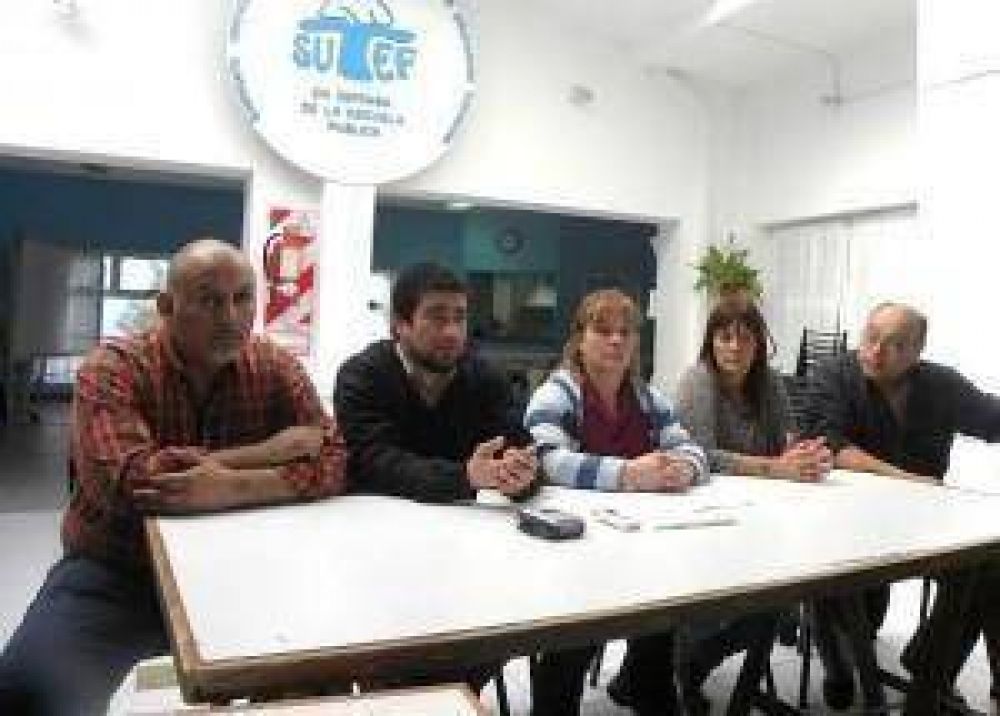  La CGT y la CTA conformaron la Mesa Intersindical estatal y critican �ausencia del Estado�