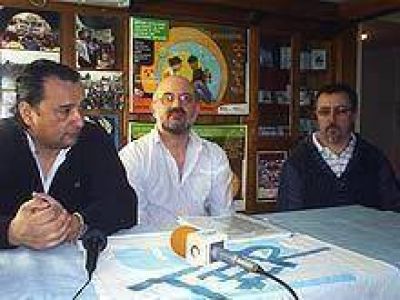 Molina: � El que define al ministro de Educaci�n es el gobernador electo�