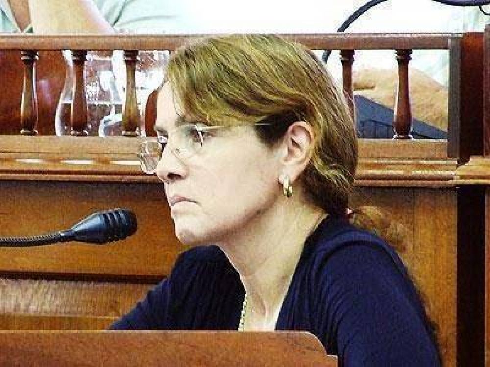 Cantero justific� el respaldo a Regueiro en que "se encontraba en el sector ganador"
