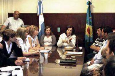 Rosso se reuni� con entidades ubicadas en las tierras de la ex algodonera Flandria 