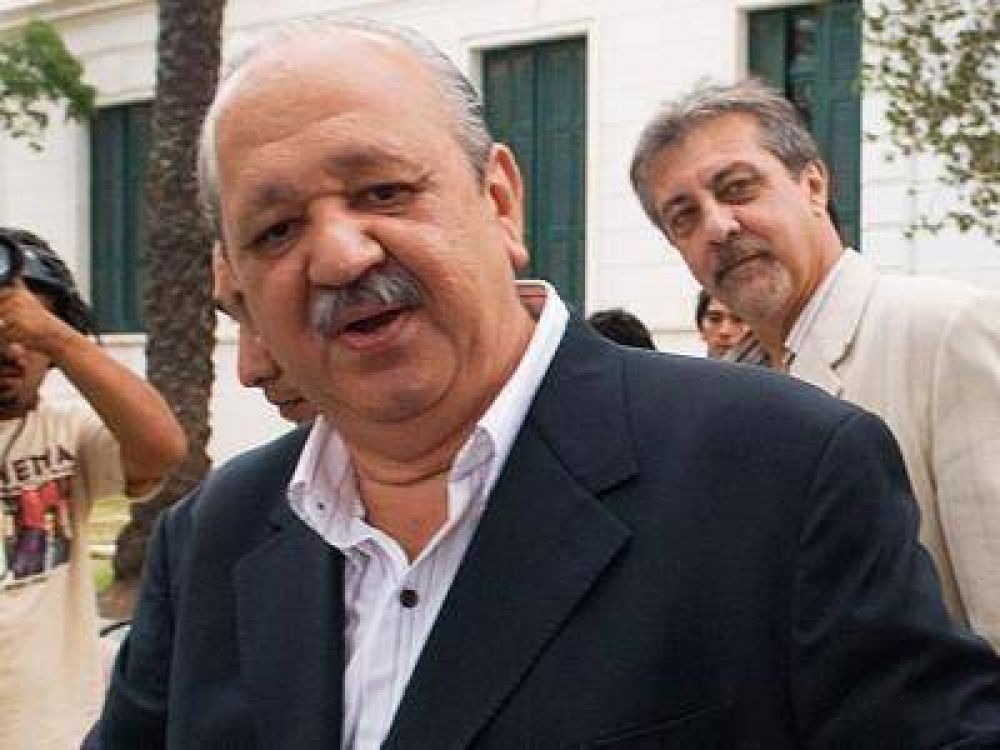 El Gobernador decret� asueto administrativo y docente