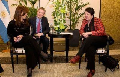 CFK apoy� el reclamo de los sindicatos mundiales