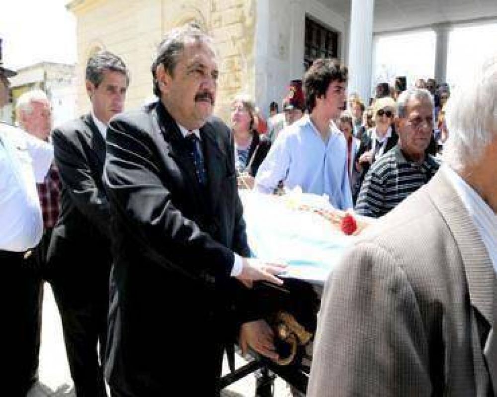 Despidieron los restos de Sergio Montiel
