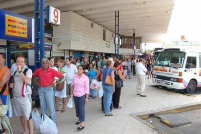 Piden que se postergue la adjudicaci�n de la Terminal