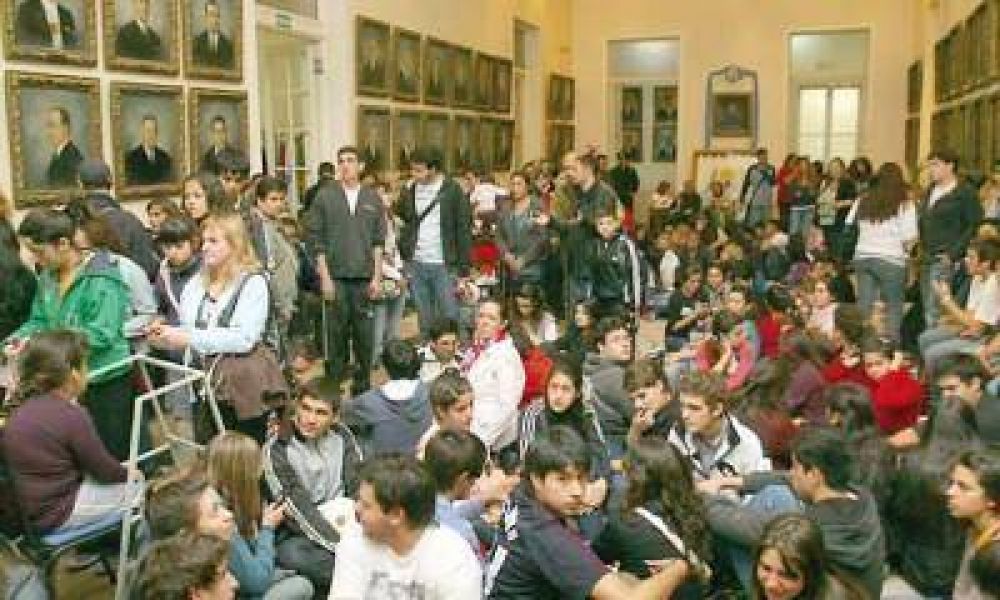 Ahora diputados del PJ dicen que Mendoza podr�a adherir a la ley nacional de discapacidad