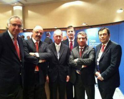 Urribarri particip� en un foro de empresarios en Cannes
