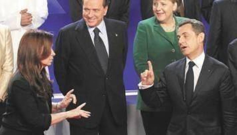 La Presidenta pidi� combatir el anarco-capitalismo financiero