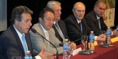 Farrugia: "Jaque administr� prolijamente, salvo excepciones como Irrigaci�n y el IPV"