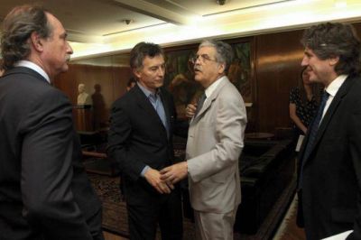 Pocas definiciones en la reuni�n de De Vido y Macri por el traspaso del subte