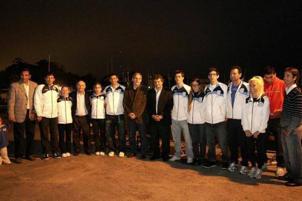 GRAL. PUEYRRED�N - El municipio reconoci� a los deportistas marplatenses que participaron de los Juegos Panamericanos