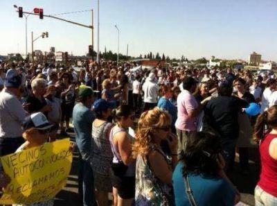 Luego del accidente en Chacabuco, reclaman la autov�a en ruta 7