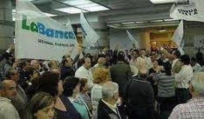 Los empleados bancarios recibir�n un pago plus en su d�a