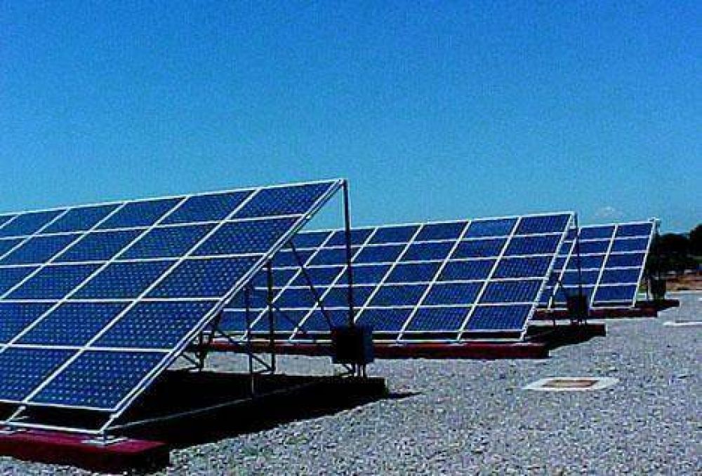 El Ministerio de Medio Ambiente trabaja en un plan de difusi�n de energ�a solar t�rmica