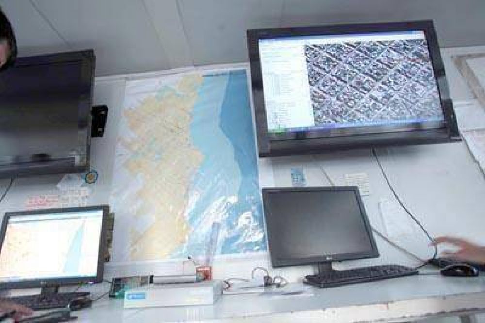 Firman ma�ana el contrato con la empresa que proveer� y colocar� c�maras de seguridad en la ciudad