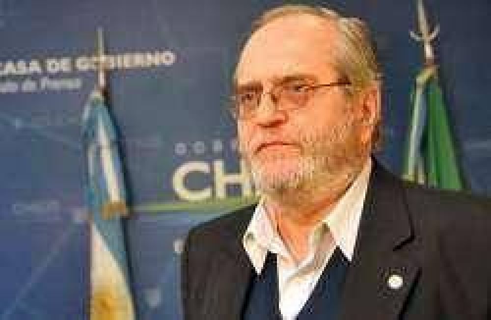L�pez: �A�n no est� decidido el aumento de boleto�