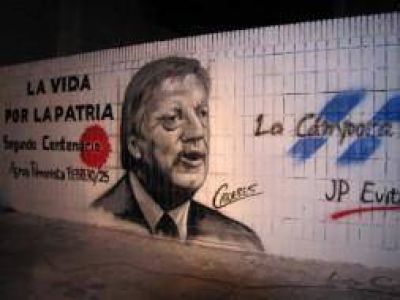 Ensenada: Realizan mural en homenaje a N�stor Kirchner