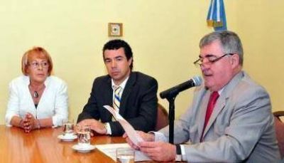 Das Neves dijo que el es un mediocre dirigente pol�tico