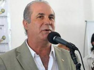 �lvarez de Olivera ser� candidato a Presidente de Independiente