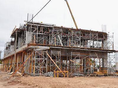 Avanzan las obras en el hospital del Bicentenario