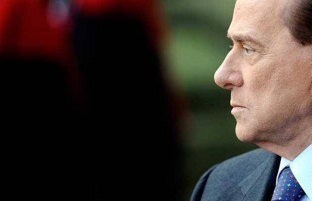 Italia: Berlusconi repiti� que no piensa renunciar a su cargo