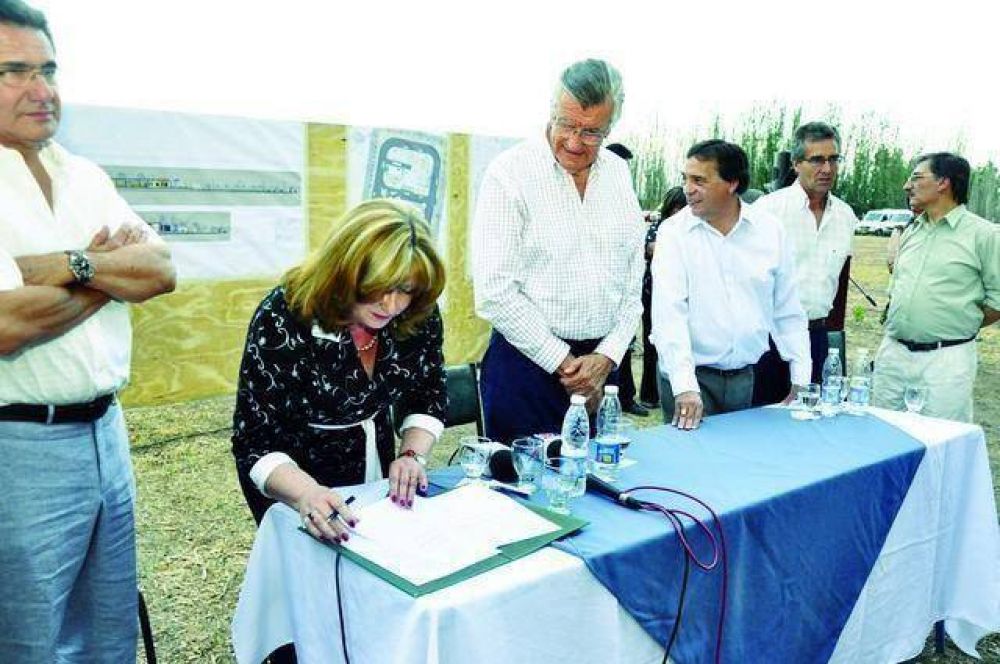 El nuevo hospital Jos� Giordano implica una inversi�n superior a los $ 31 millones