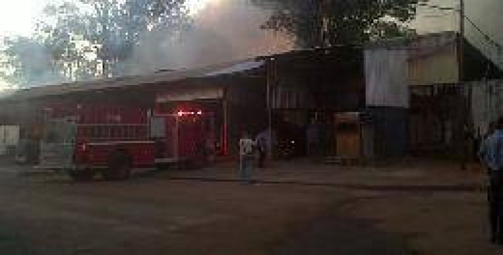 Nuevamente se incendi� el Mercado Central de Posadas