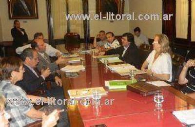 �Camau� pidi� audiencia a Diputados para hablar del Presupuesto 2012
