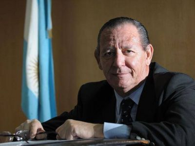 Renunci� el juez Julio Petra, procesado por prevaricato e incumplimiento de sus deberes