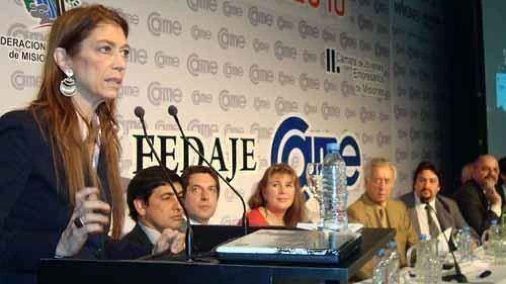 Industria de la Naci�n analiza instalaci�n de f�bricas en Misiones