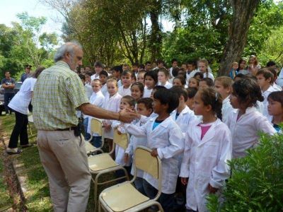 Las escuelas rurales 456 Y 424 celebraron la llegada de Conectar Igualdad