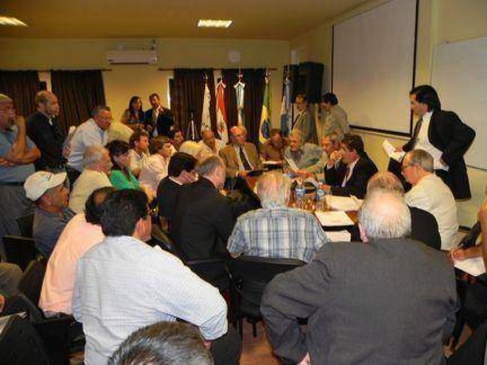 Neg� la C�mara de Comercio de Posadas apoyo expl�cito a la construcci�n de nuevas represas 