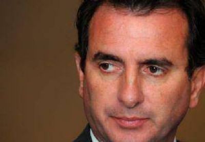 P�rez y Jaque no se ponen de acuerdo sobre el costo del boleto