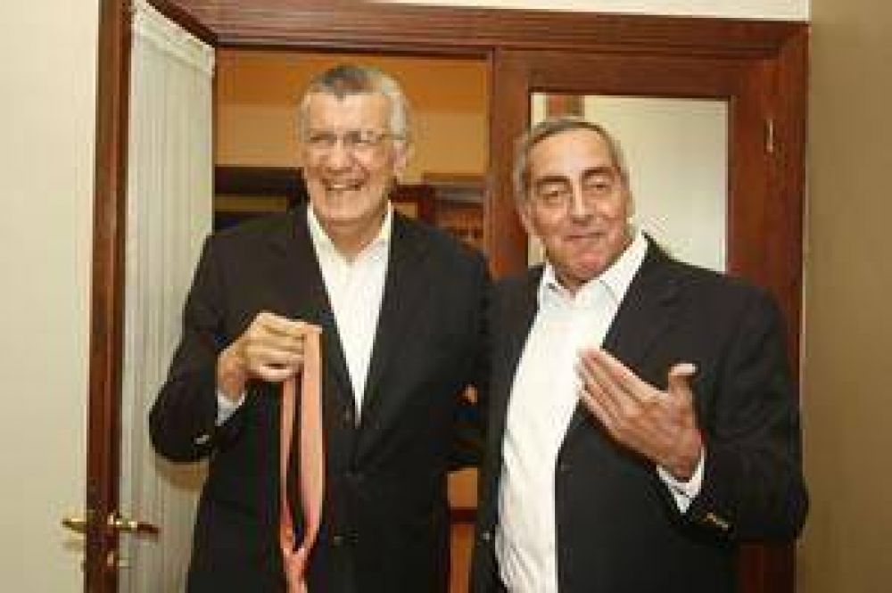 V�ctor Fayad calific� a Paco P�rez de imprudente