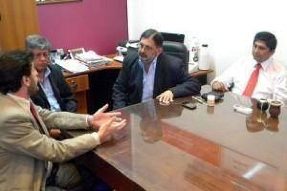 El Frente Amplio Progresista y el GEN sumaron su apoyo al actual intendente Jorge