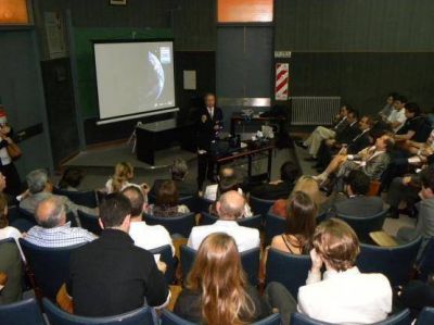 Peralta disert� sobre matriz energ�tica santacruce�a