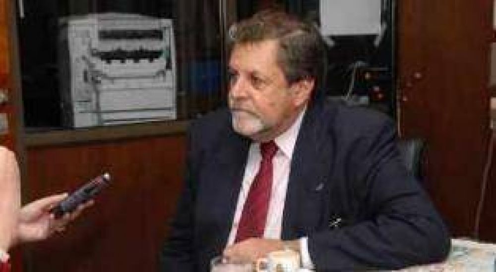Storero anunci� que habr� una revisi�n de personal