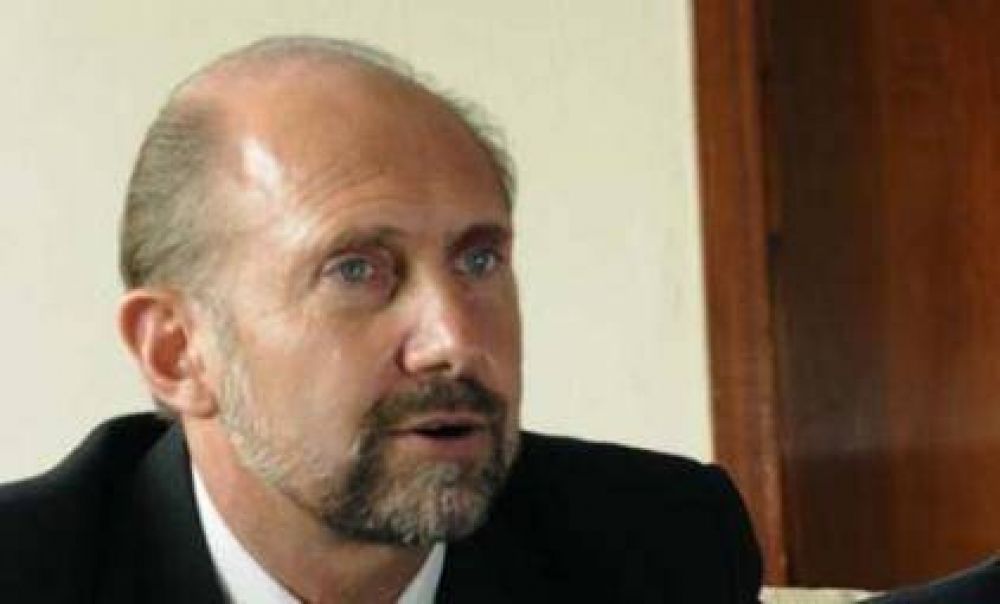 Perotti: "Reutemann y Obeid ya fueron"