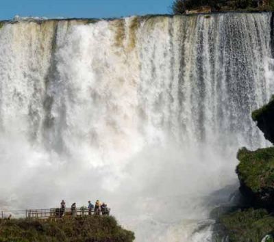 Cataratas del Iguaz� fue elegida como una de las nuevas siete maravillas naturales del mundo