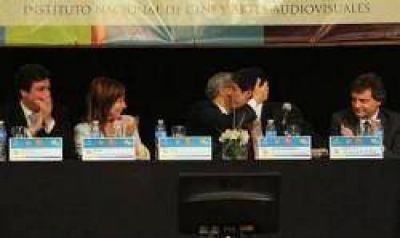 De Vido, Abal Medina y Mariotto destacaron la importancia de ley de medios en Mar del Plata