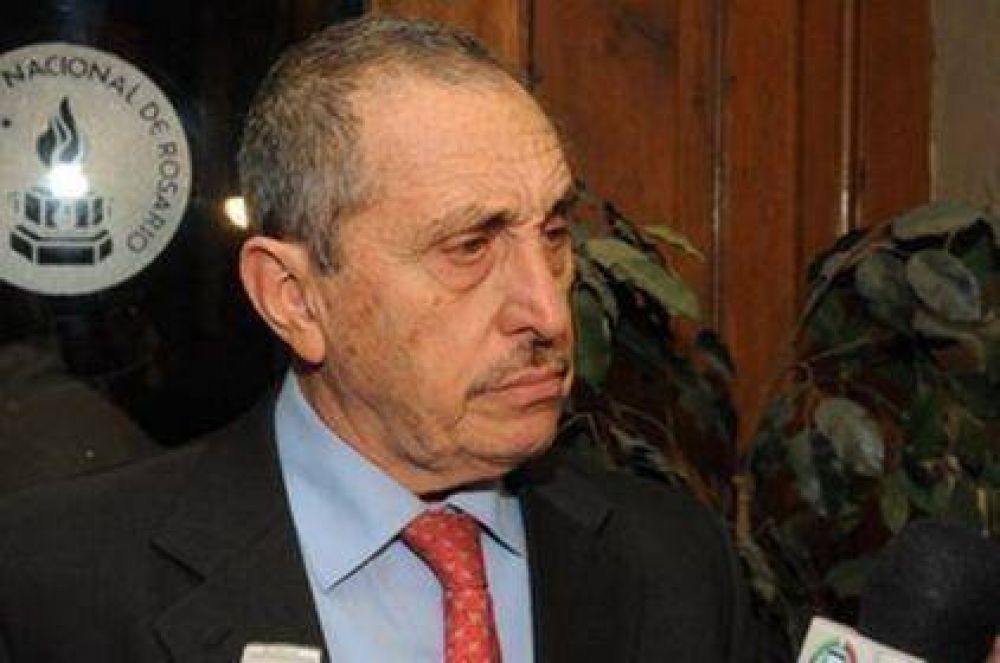Obeid: "Bonfatti va a recibir una provincia con d�ficit y deudas"