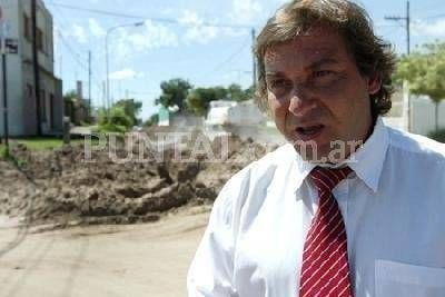 En la recta final, Jure subi� el presupuesto de obras en un 30%