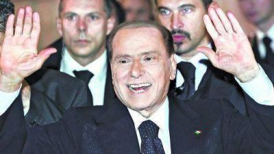 Berlusconi dice que no se rinde y promete seguir en pol�tica