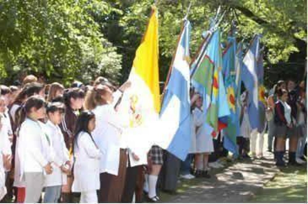 SAN MART�N - Conmemoraron el D�a de la Tradici�n en la Chacra Pueyrredon 