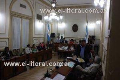 Ferrero desembarcar� en el Concejo para explicar el Presupuesto municipal
