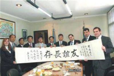 Desde China felicitaron a Julio Pereyra por su sexta reelecci�n