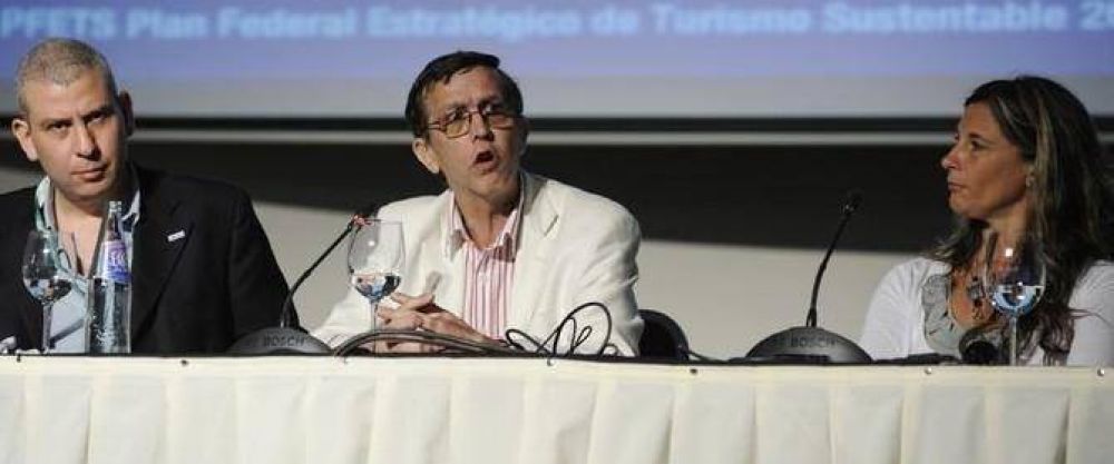 Hugo De Vido visit� Puerto Iguaz�